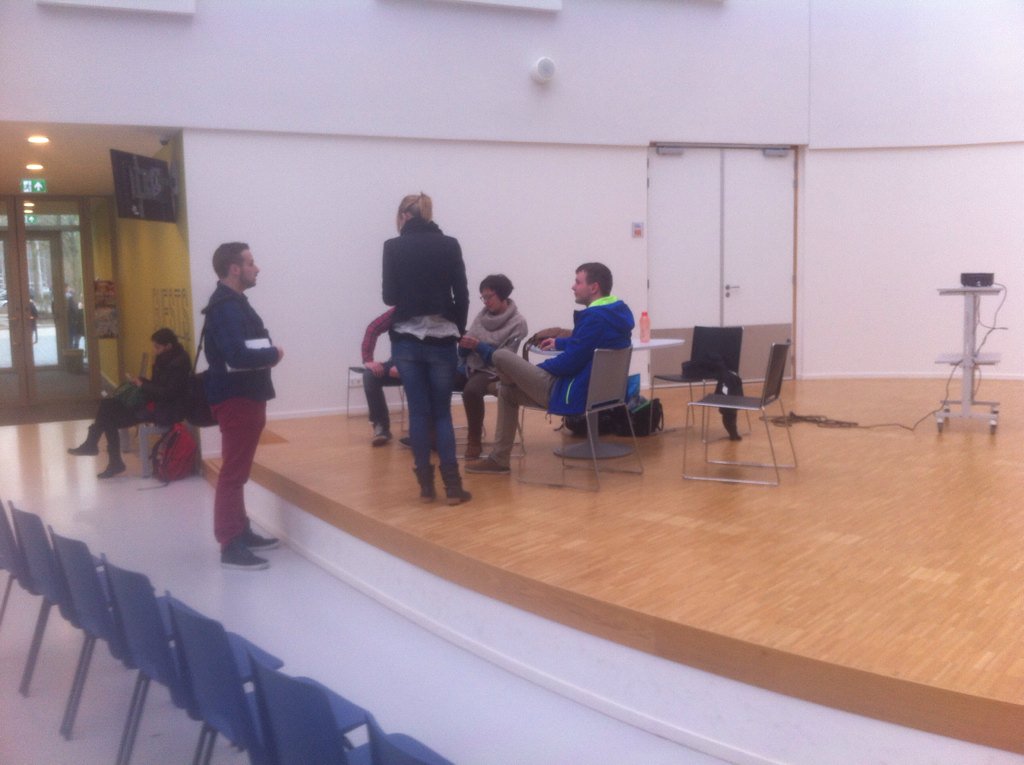 jackschr's tweet photo. Druk bezig met voorbereidingen voor #theGodstory #focuscalvijnschool https://t.co/tReRFlvLT8