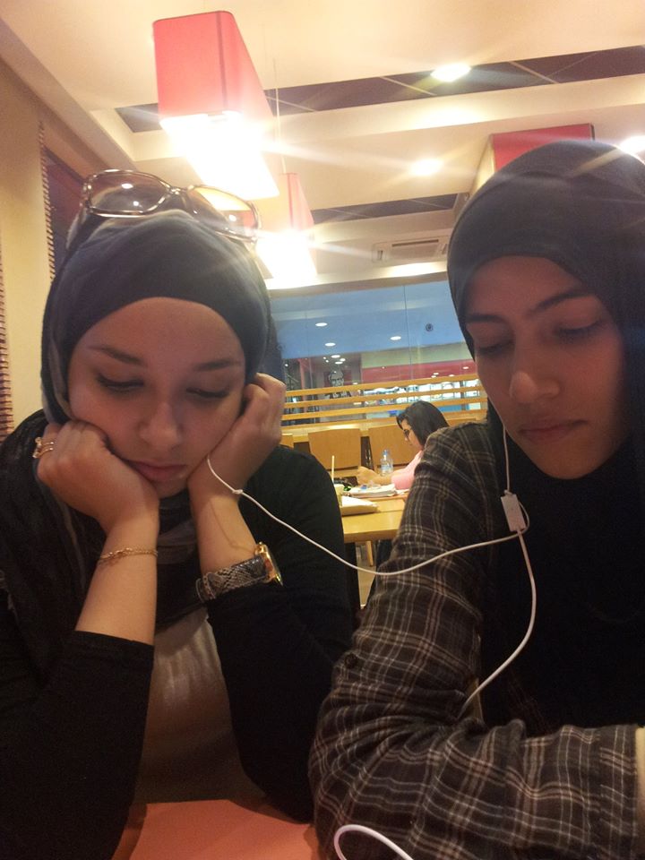 HananeRaouah's tweet photo. Music time ^^ https://t.co/C6f1ovHwbb