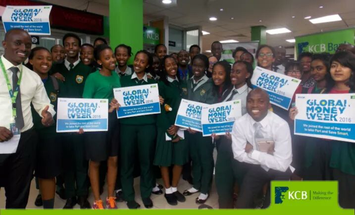 AIESECRWANDA's tweet photo. @GlobalMoneyWeek in Rwanda still active with @KCBRwanda @ChildFinance @CYFIYouth #BankVisit #Takepartsavesmart https://t.co/L5aDTr0mA6