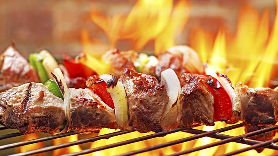 TrendyLife_Blog's tweet photo. #Pasquetta si avvicina e sarà tempo di abbuffate!Ecco 5 consigli per la #grigliata perfetta! https://t.co/oZwU4JzJht https://t.co/JfR8EuFRru
