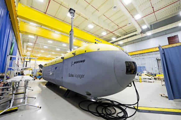 Boeing’s monstrous underwater robot can wander the ocean for 6 months bit.ly/1pFrIUm