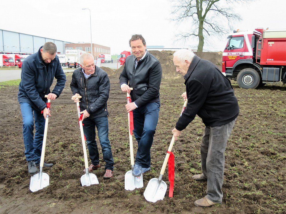 Tielbeke Logistiek start met uitbreiding van de bedrijfslocatie in Lemelerveld bit.ly/1U1D2X5