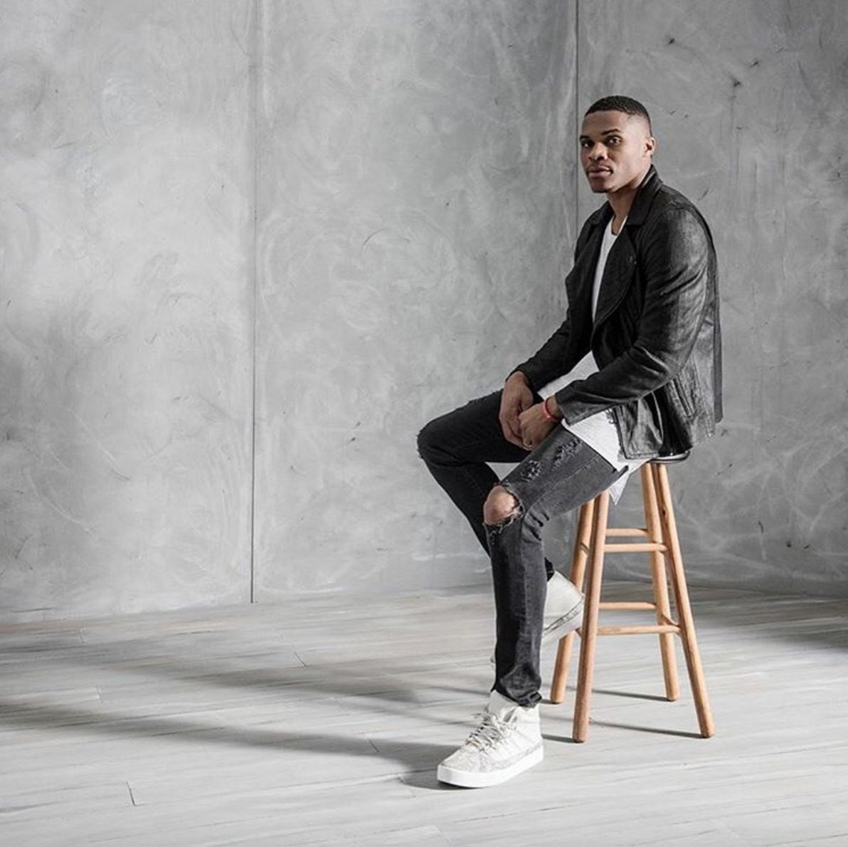 RootStudios's tweet image. #ROOTmotion back at it again with @TrueReligion for the new @russwest444 collection  ow.ly/ZLlyM
