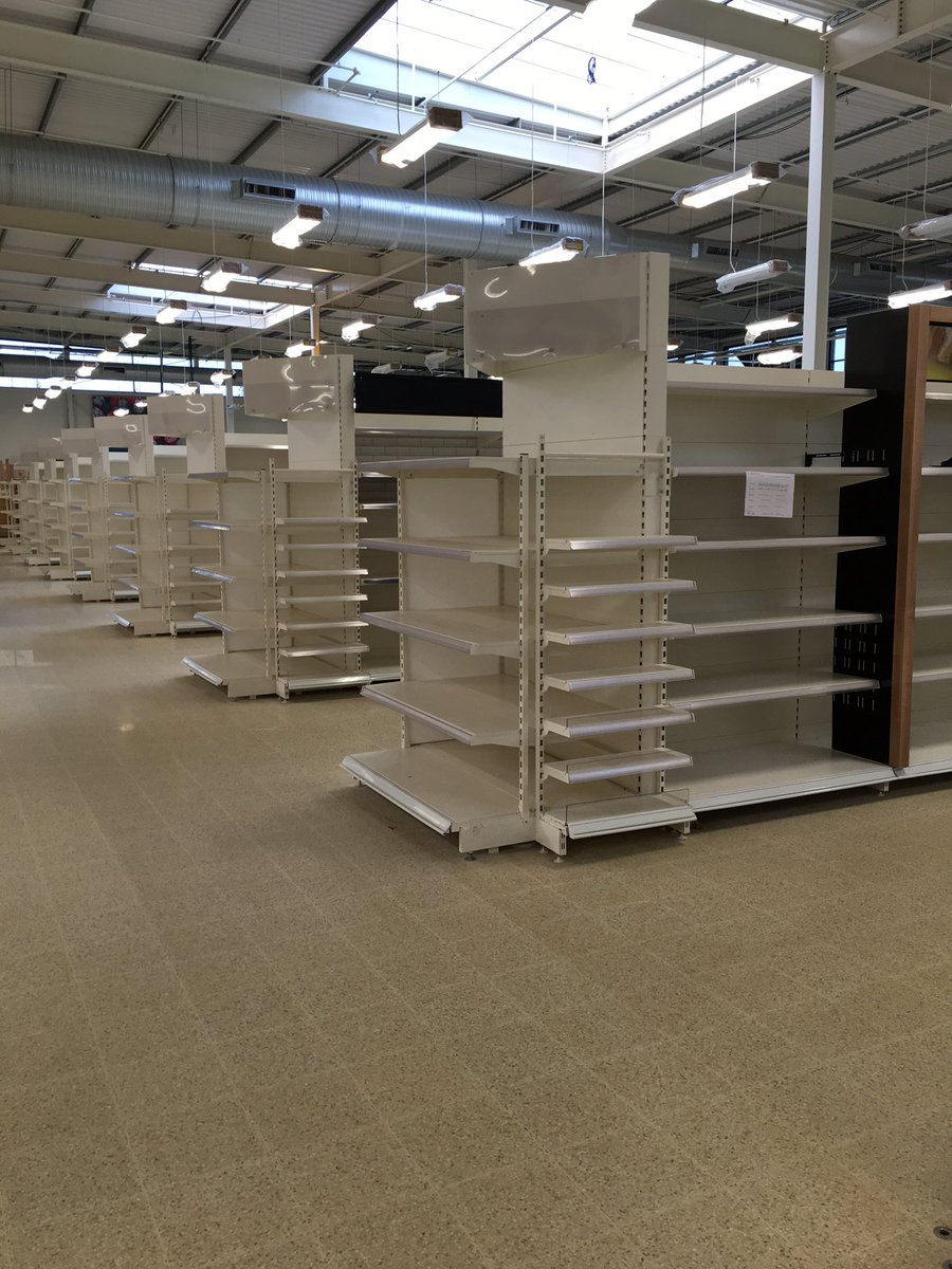 Bicester shelving check today , 24 days until we open . Dramatic changes happening everyday ! <a href="/BicesterTesco/">BICESTER TESCO</a>