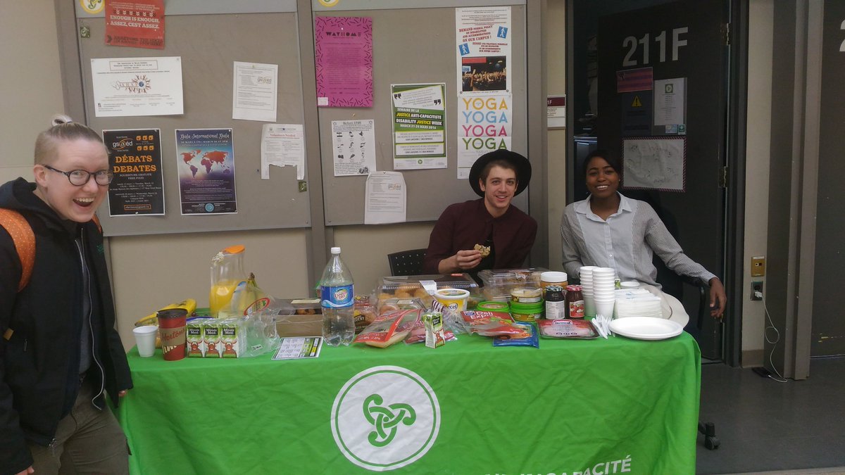 CEICSD's tweet photo. Venez-nous joindre pour le brunch gratuit dans le terminus de l'UCU! #semainedejusticeanticapacitisteUO https://t.co/FDJpC2RHLa