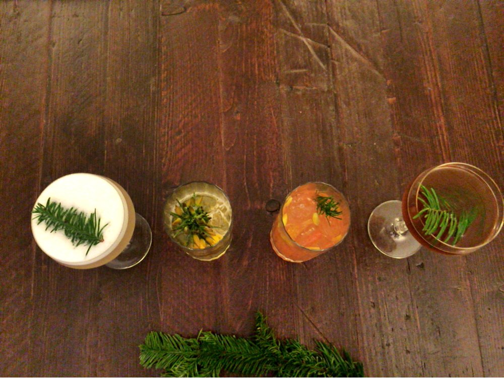 thebotanistgin's tweet photo. Some of the #foragedcocktails made by the Japanese bartenders who visited us last week #Islay #monday #wildfood https://t.co/Lxfpy5Tcsj