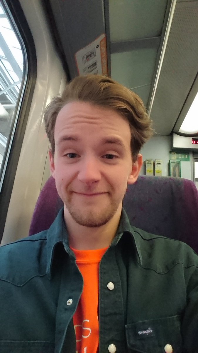sam_url's tweet photo. Blagged a train to London fundraising for @LeedsMind #LeedsRAG #Jailbreak https://t.co/5xTVLHV4SU