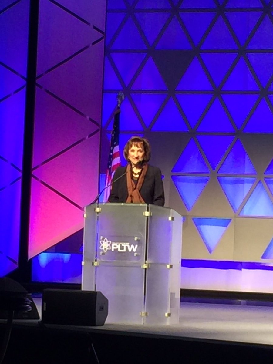 gingerbolinger's tweet photo. Marion Blakey @pltw summit 2016. https://t.co/Z4VVeZ8Q7U