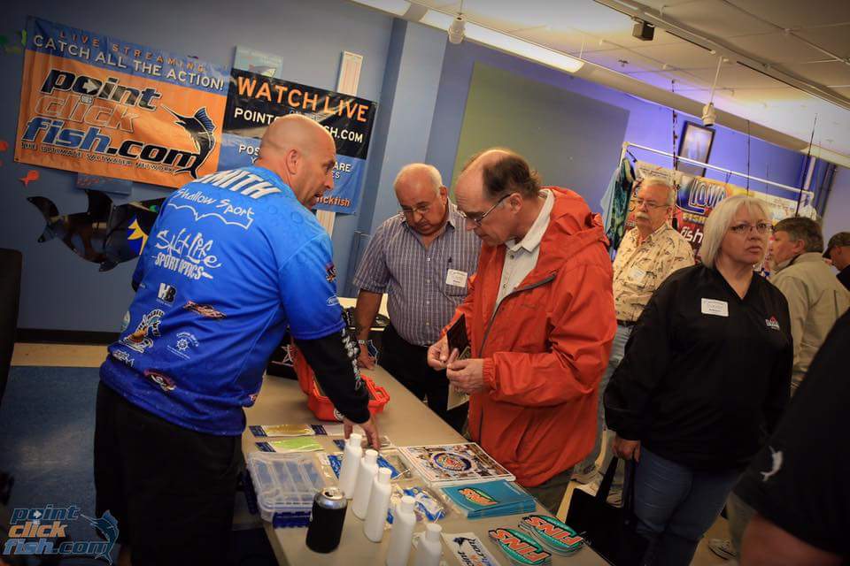 RedfishDwayne's tweet photo. Last weekends Get Hooked Fishing School at NC Aquarium at Pine Knoll Shores #SaltlifeOptics #hookandbones https://t.co/CcFqUwOgm0
