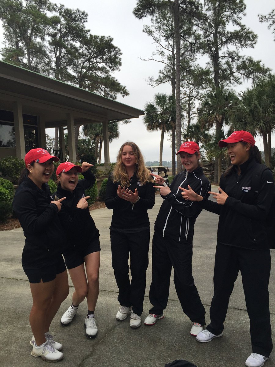 coachdee3's tweet photo. @brown_golf1  A fun time in Hilton Head! Congrats to individual medalist...Sasha Banks! 75-71.Go BEARS! #birdies https://t.co/IILVKGaXkd