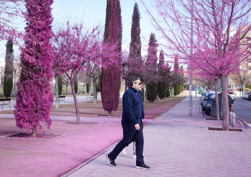 uGRenfurecida_'s tweet photo. La limpieza del Ayuntamiento de Granada no puede borrar las secuelas de la HoliRun. Todo en: https://t.co/fR9Oix4OMT https://t.co/0A31JzlYYd