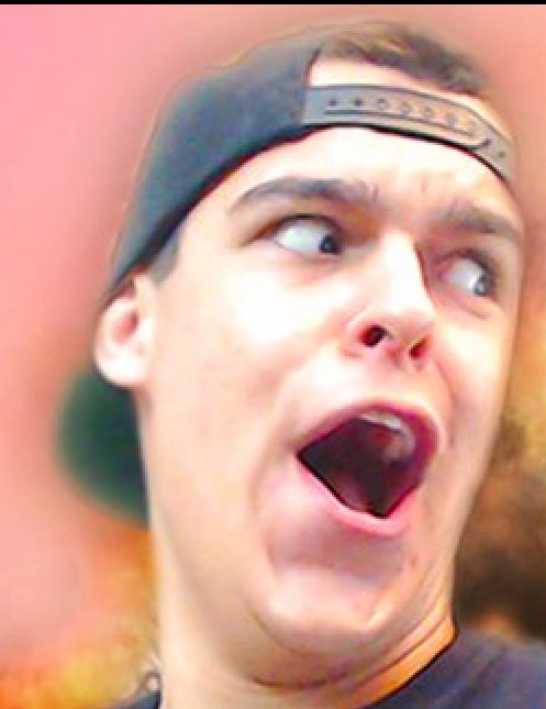 WakeUpxGamer_YT's tweet photo. @TheGrefgYT @Alphasniper97 cuándo Grefg te destroza dn Old Gen: https://t.co/X1qCVMxfMX