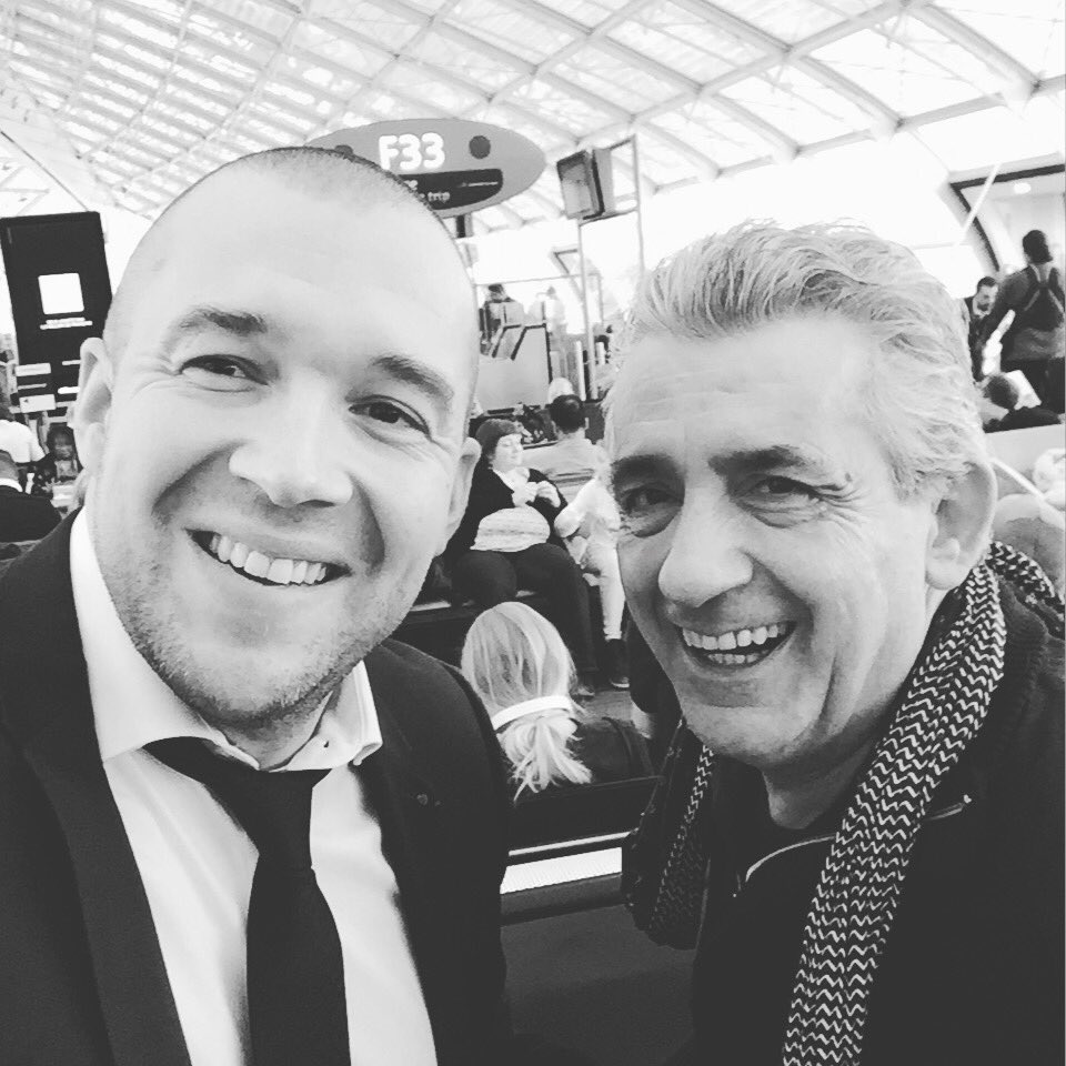 ggomez_chef's tweet photo. Direction @Seoul @sofrenchdelices avec l'ami @PhilippeUrraca #chefelysee #chefconnected https://t.co/ZZra6Z7c6b