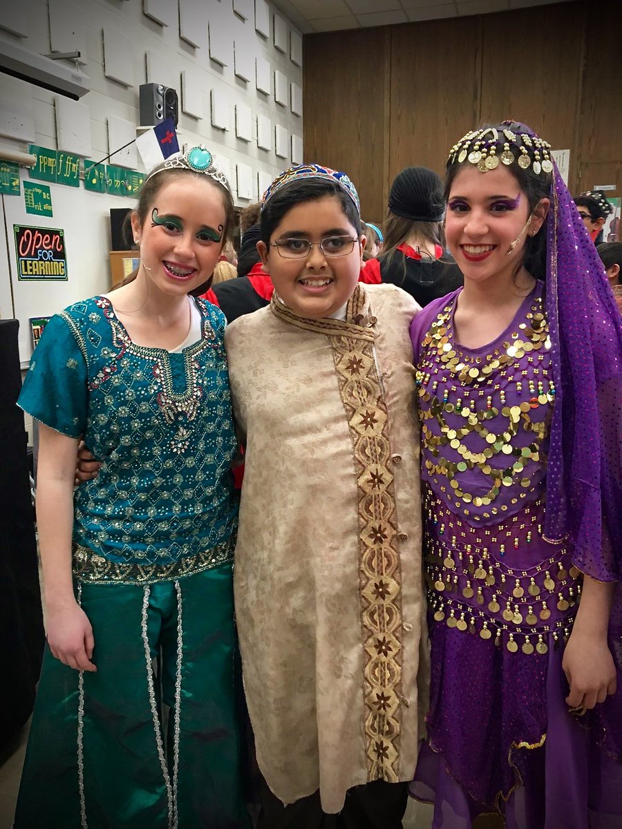KeshetChicago's tweet photo. We're proud of #Keshet participant Nicholas for performing in the #AladdinJr Musical presented by #SolomonSchechter! https://t.co/3P18n1EyKh