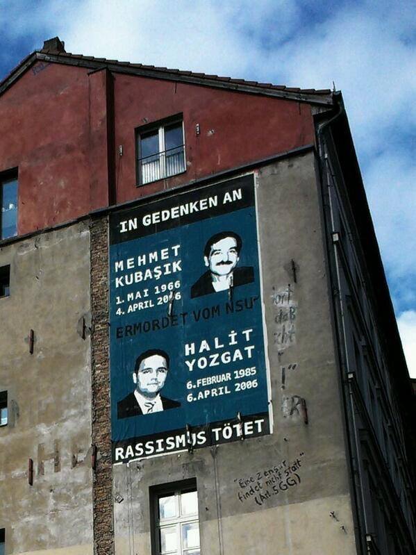 AntifaInfoKoeln's tweet photo. #TagDerSolidarität - Am 4.4. nach #Dortmund in Gedenken an die Opfer des #NSU https://t.co/FtdAEABBQ3 #antifa https://t.co/aA8nX7yBOS