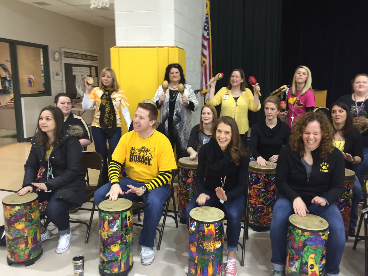kburcham2's tweet photo. Music In Our Schools practice https://t.co/nLmb3YMMvv