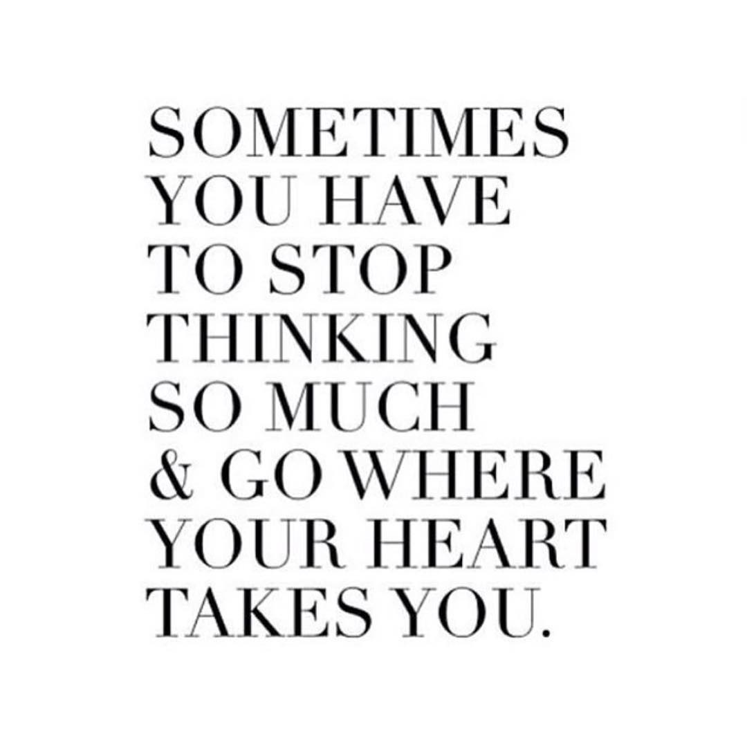 KrisJenner's tweet photo. #MondayMotivation! Always trust what you feel! Your heart may be on your left, but it's always right 😊 https://t.co/Z8zRQ8nvwV