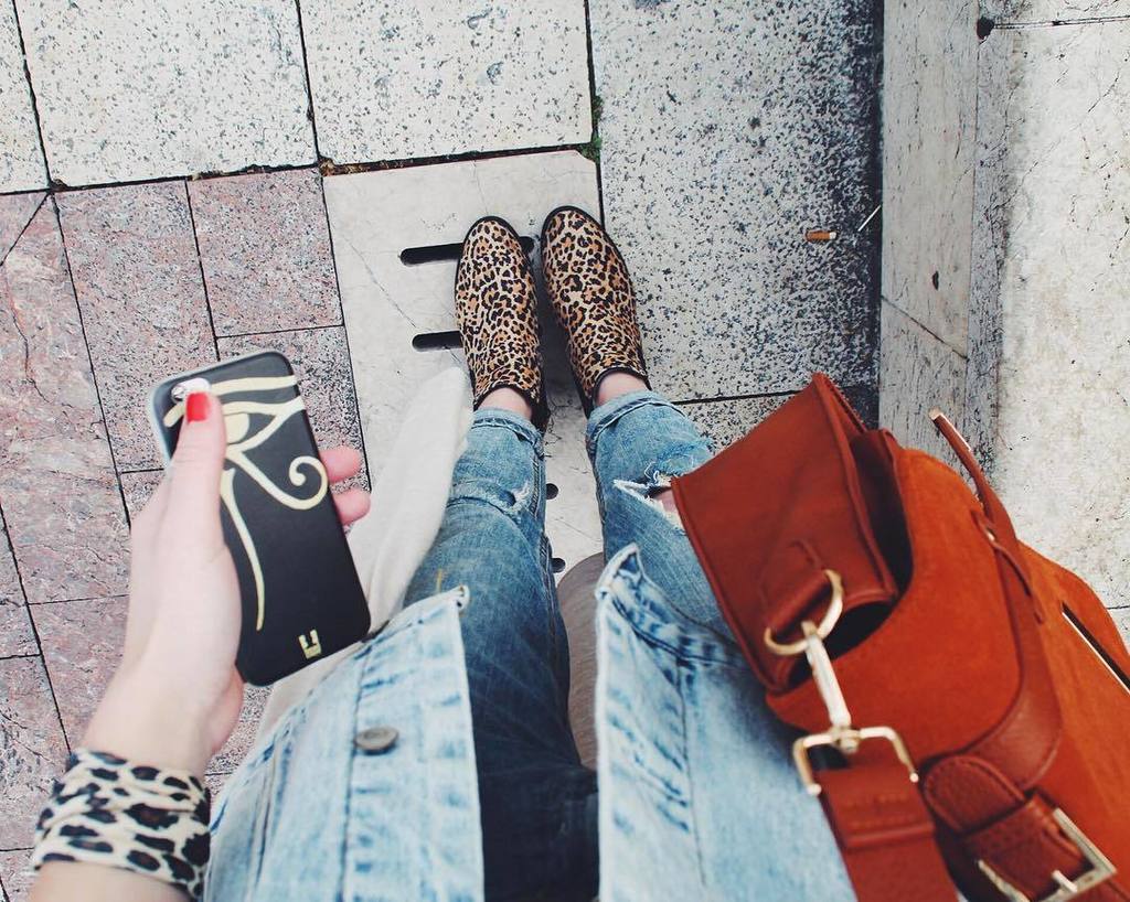 Ootd 🍍
#ootd #leopardboots #boyfriendjeans #denim #jeans #bag #pimkie #hm #iphone #legs #r… ift.tt/1WD2DUi