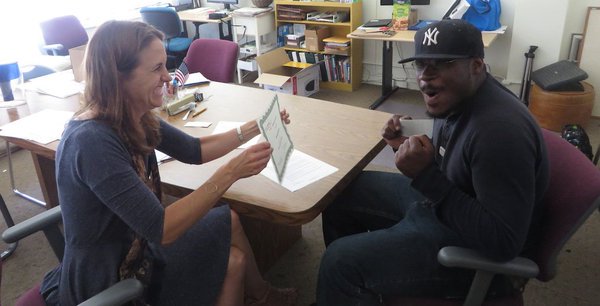 gametheoryacad's tweet image. One week left to sign up for @eoydc money management class! ow.ly/ZGdUD #EastOakland #youth #education