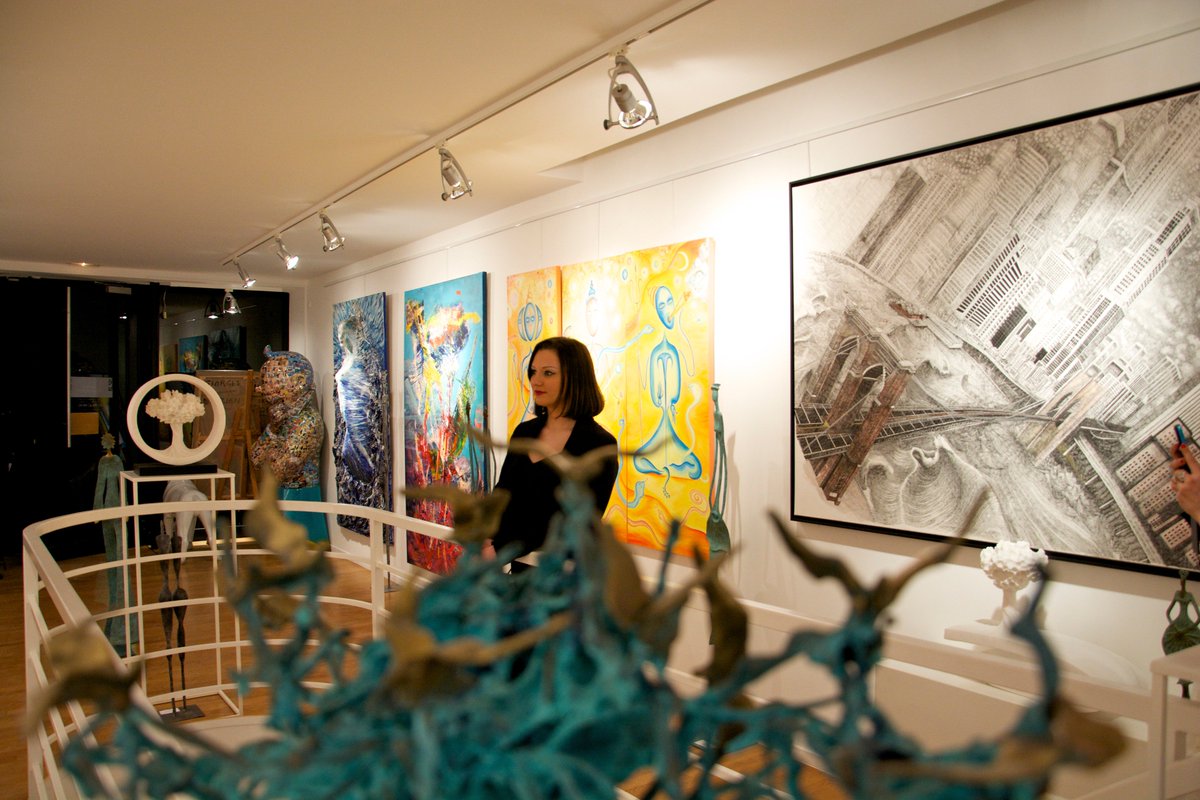 GALERIE SONIA MONTI
6 AVENUE DELCASSE 
75008 PARIS