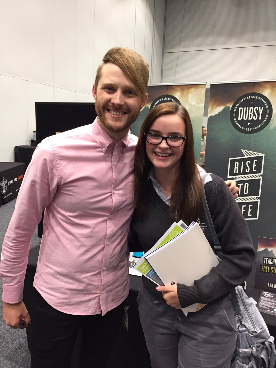 Gemma_Phillis's tweet photo. Yesterday I met @dubsywant He's a cool guy! #nyld #masterthelittle https://t.co/c9c7MoEhVB