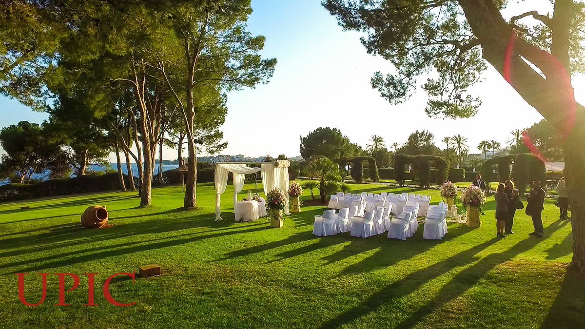 Tu boda desde cualquier ángulo! <a href="/StRegisMallorca/">St. Regis Mardavall</a> #Mallorca #illesbalears