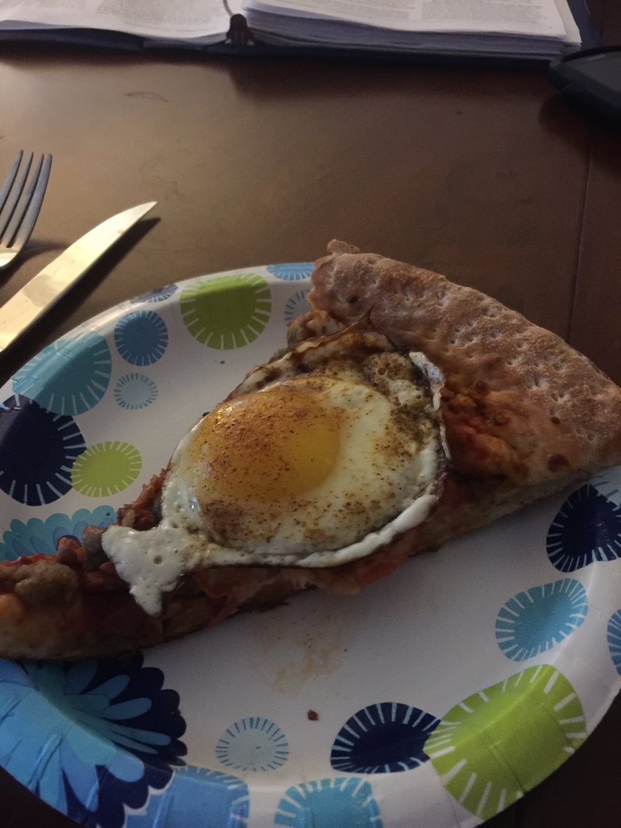 thejpls's tweet photo. Yesterday's breakfast. #food #binge #over #funwhileitlasted Not even close to perfect @leorod83 #lol https://t.co/3CXO9g9O7K
