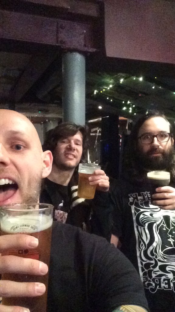 BasicBitchesUk's tweet photo. Preparation phase @BOILEROOM getting ready to vibe to @octoberdrift  @TheSheratones @_MosaicOfficial #vibes https://t.co/M343YlC1Bt