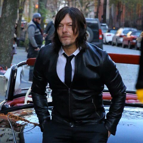 Stef_Helen's tweet photo. Just coz... @wwwbigbaldhead @GemmaTargaryen @stitchwitch76 @gothygirl72 @sandra_frey36 @boondokbeauties @elvismama97 https://t.co/ANifq7ek9N