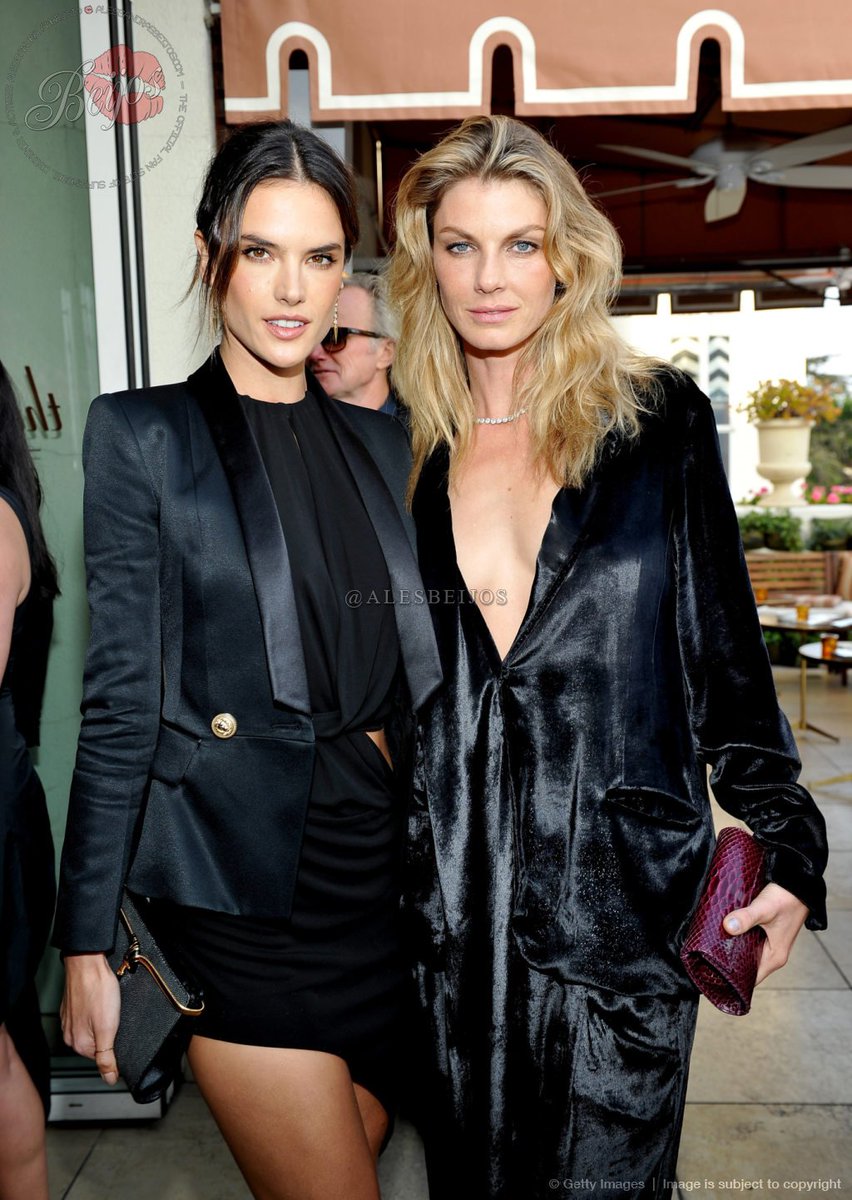 AlesBeijos's tweet photo. lessandra Ambrosio attends the Daily Front Row 'Fashion Los Angeles Awards' at Sunset Tower Hotel on March 20, 2016 https://t.co/scaYh0LkXs