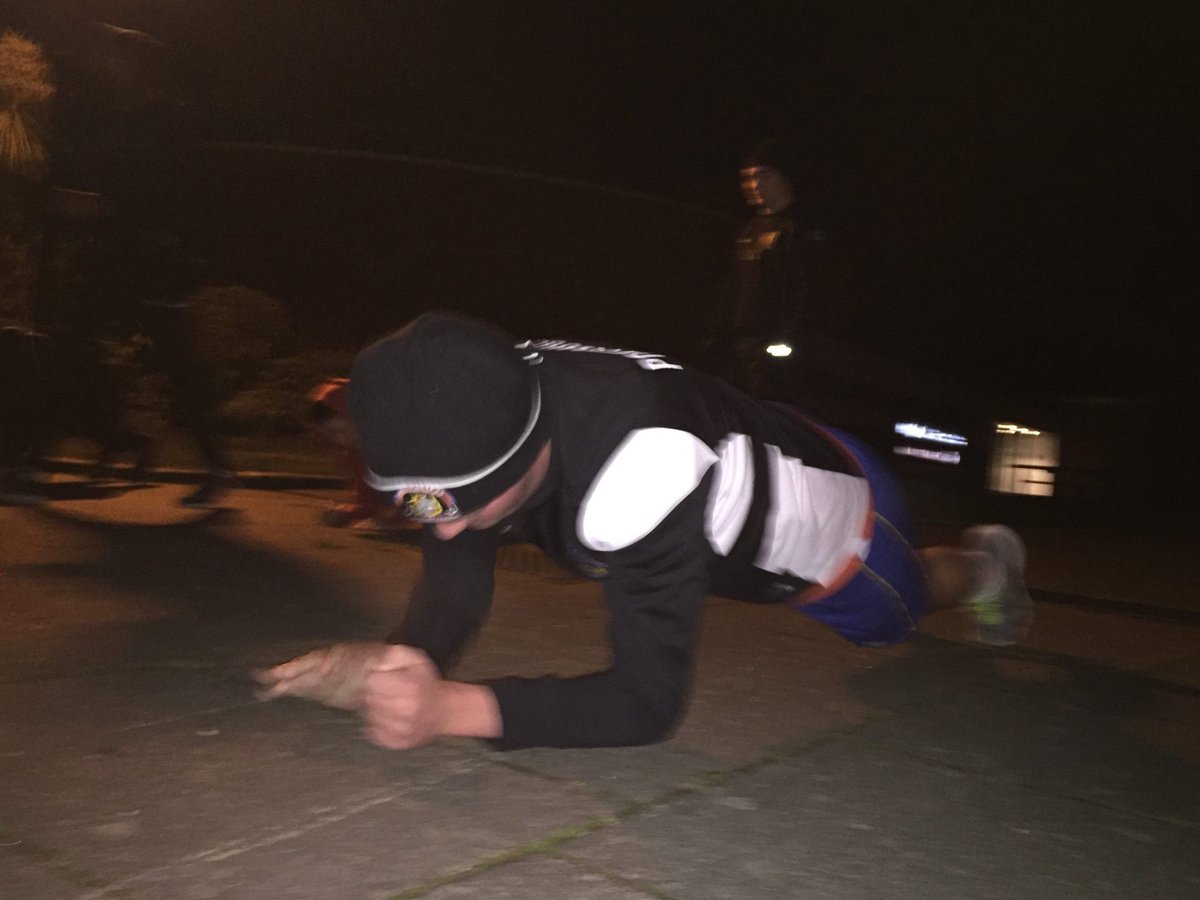 StozzIsRight's tweet photo. Not sure if you know but I have actually lost weight since 2nd year, here's me doing a plank cause I do fitness now https://t.co/e7vWkv2N3e
