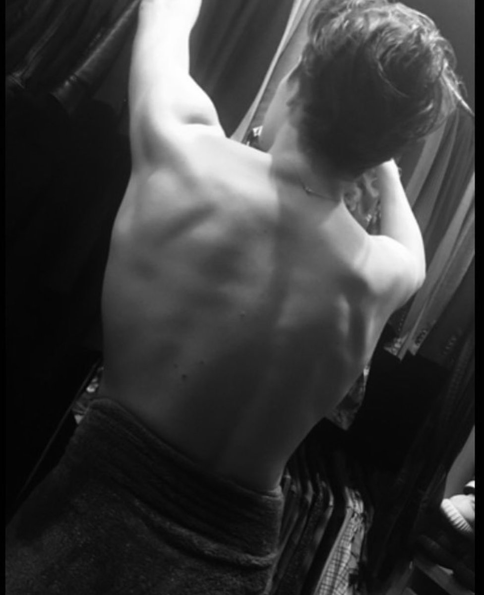 BBeckhamOnline's tweet photo. Photo of the day: Brooklyn Beckham
#BrooklynBeckham https://t.co/JIJY6SyUrc