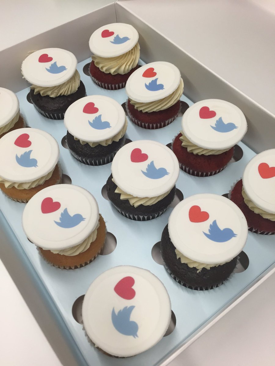 chickendumpling's tweet image. Happy Birthday, @twitter! #lovetwitter