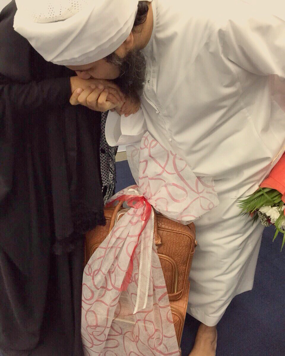 alhabibali's tweet photo. اللهم احفظها وأسعدها، وأمتعنا بحياتها وعافيتها ورضاها، ووفقنا لبرها يا كريم. 
#يوم_الأم 
#عيد_الأم
 #أمي https://t.co/D4gS9Imzkg