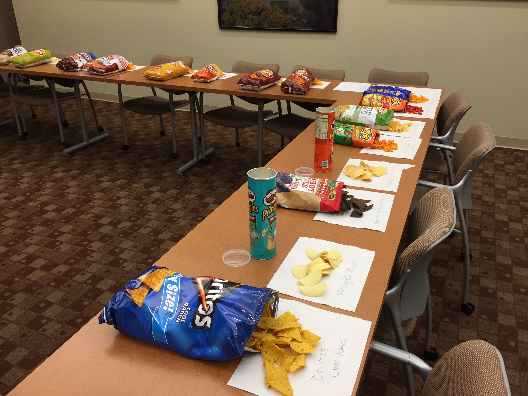 CeGJBZBXIAAeNMs.jpg:large