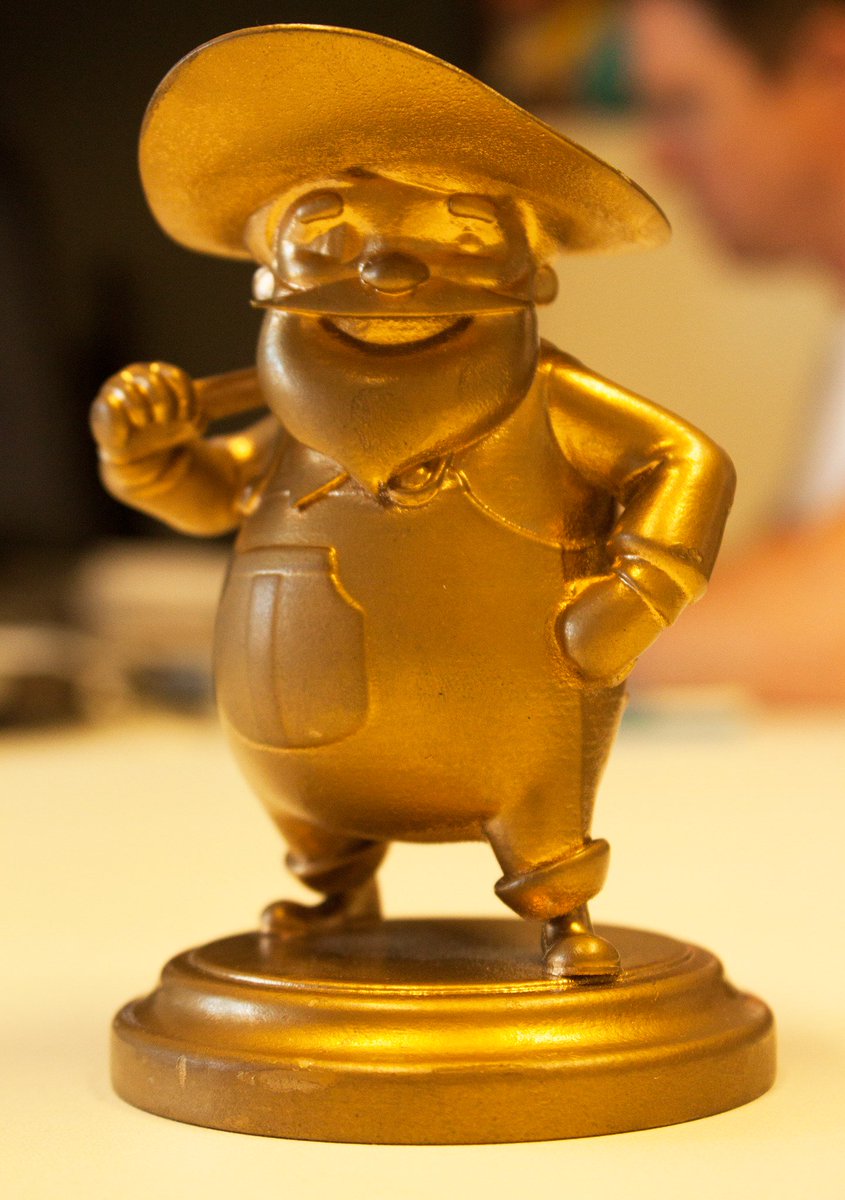 Want #MondayMotivation? You can earn REAL #Gold bars when you play #DigThatGold! ow.ly/ZEC9J