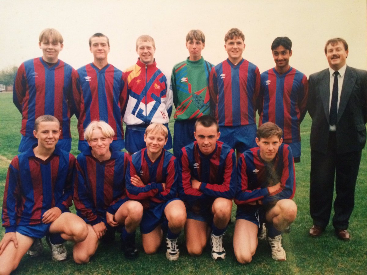 leighpalmer's tweet photo. Kingston school team 94/95!!
@paul_matchett @Gary231279
 @PaulKnocker 
#Only21yearsAgo😳 https://t.co/kjmfkPf3vS
