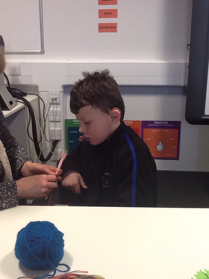 CSWsAtKBA's tweet photo. We had lots of fun making #pompom animals in #LanguageGroup today.  #concentration #language #loveKBAprimary https://t.co/u3zhUVjADj