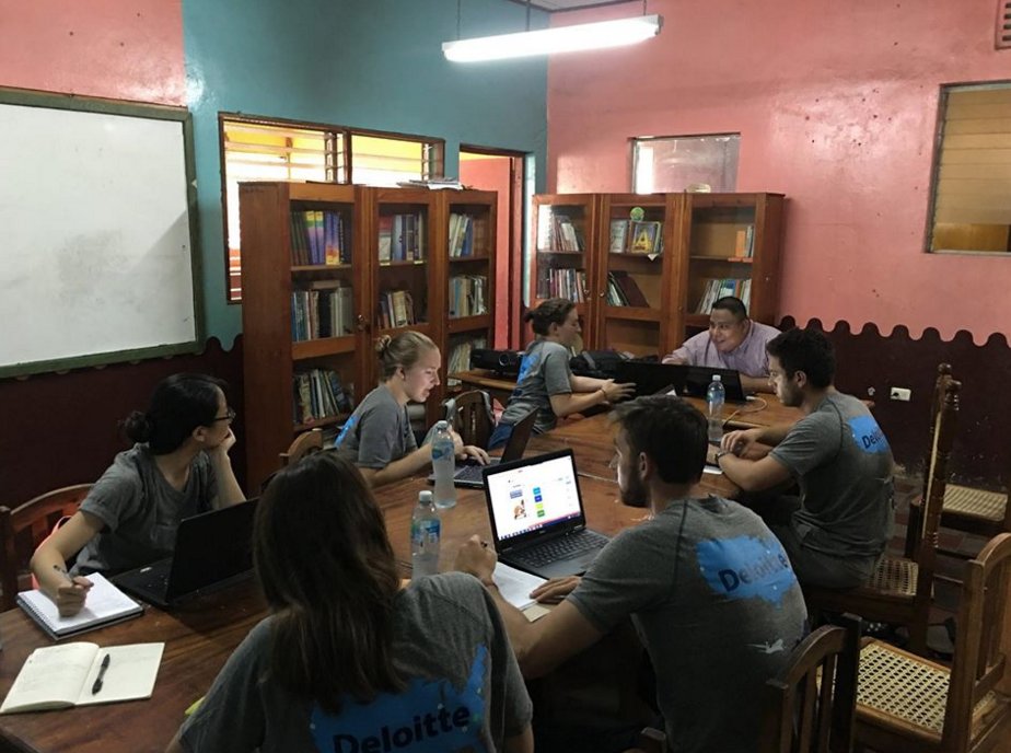 SocEntCorps's tweet photo. @Deloitte #G3B consultants work on a #dignified solution for #local business #LasTias in #Leon #Nicaragua https://t.co/rghWJmpnlx