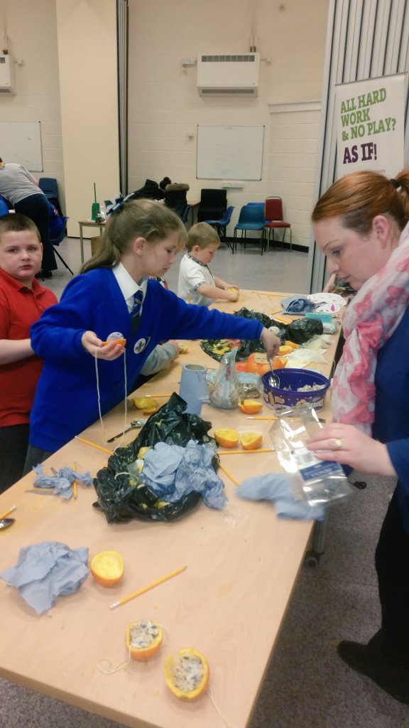KevRoxby's tweet photo. Great 2nd taster session with @LpoolNorthScout in Norris Green. Lots of new @MerseysideScout recruits #scouting4all https://t.co/NJi7Vu9W9G