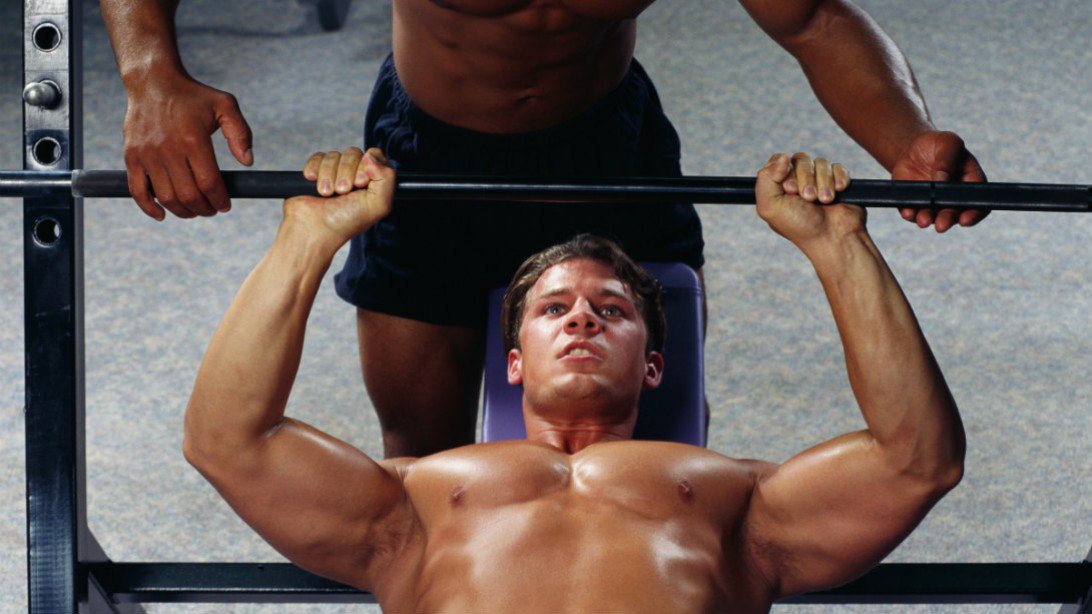 muscle_fitness's tweet photo. It's Chest Monday. Here are your keys to a better bench. https://t.co/77XKrbGRLL https://t.co/JWUps8lcPL