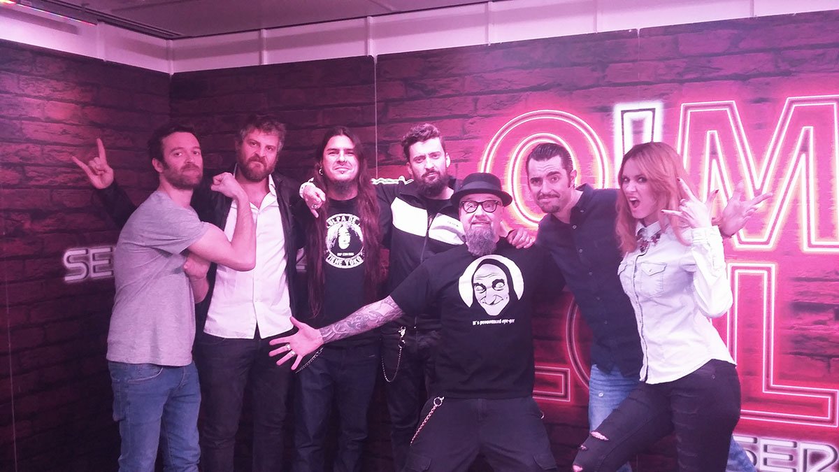 Antes de irte al pueblo a disfrutar de los tambores de #SemanaSanta, date un atracón de <a href="/DEF_CON_DOS/">DEF CON DOS</a> en #ElPalomar.