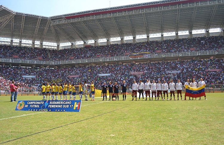 AnnOdong's tweet photo. 45,321 fans watched the CONMEBOL U-17 women's final in Venezuela.
45,321 people: https://t.co/YcNkNPgFME https://t.co/L8kjJm9qCt