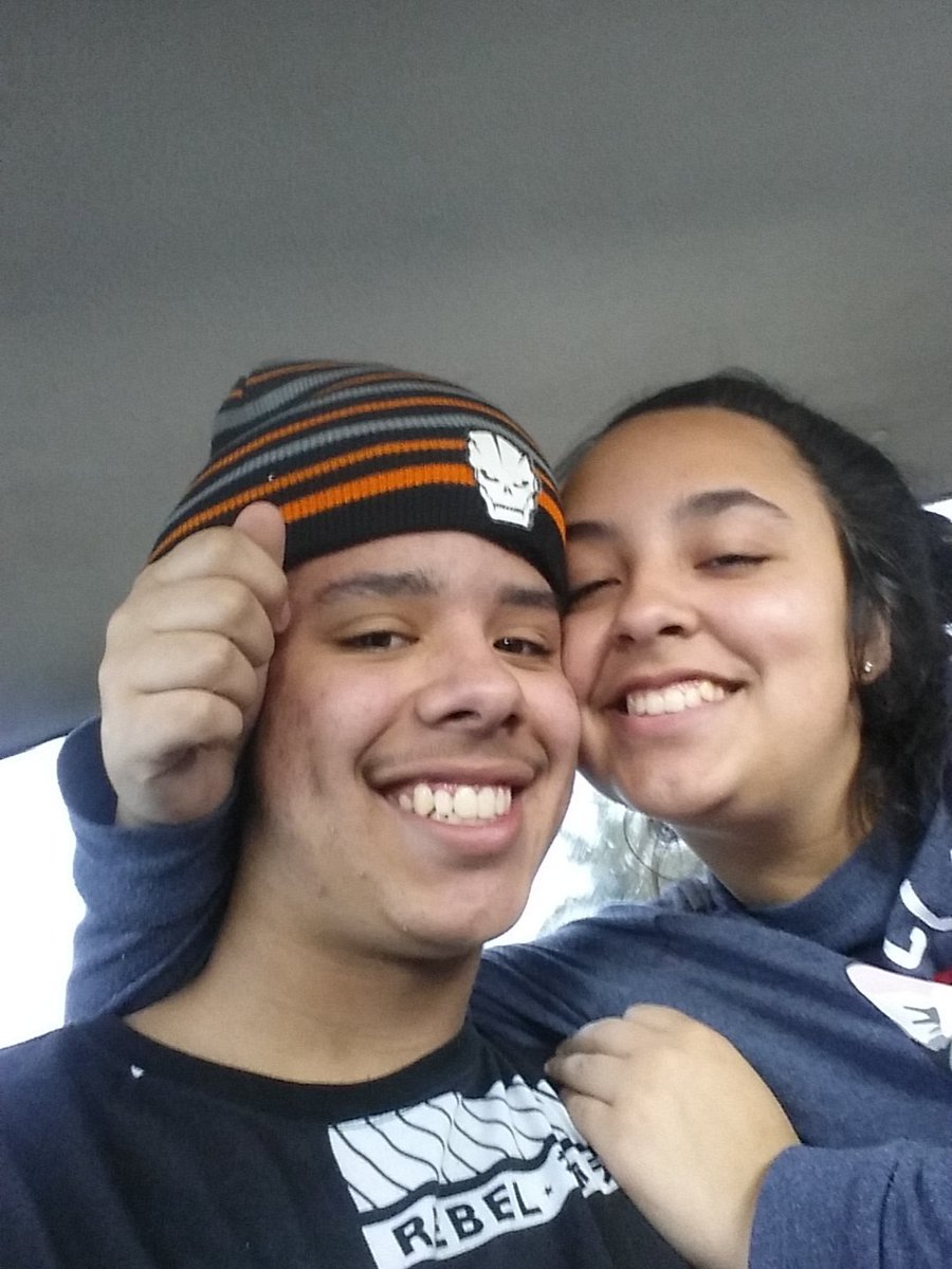 Fabio_beast18's tweet photo. Hanging out with bae #ilookyounger https://t.co/z77AC4z9Xv