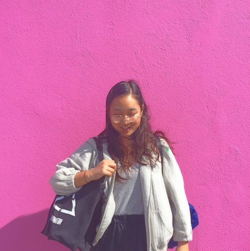 pitchfork's tweet photo. Hear Yaeji's (@kraeji) uncannily catchy earworm "New York '93," reviewed by @NathanReese https://t.co/x1zswHoBAe https://t.co/1A5BqCP8ms