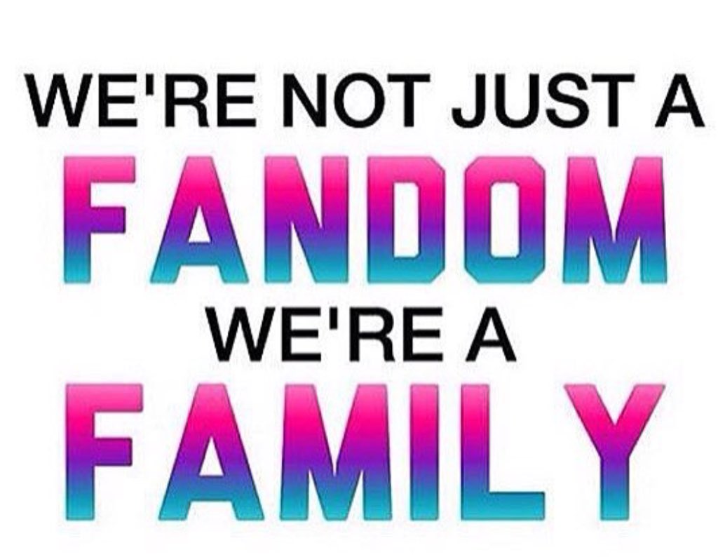 duhitzmark's tweet photo. Family❤️ https://t.co/BlK49exVQR
