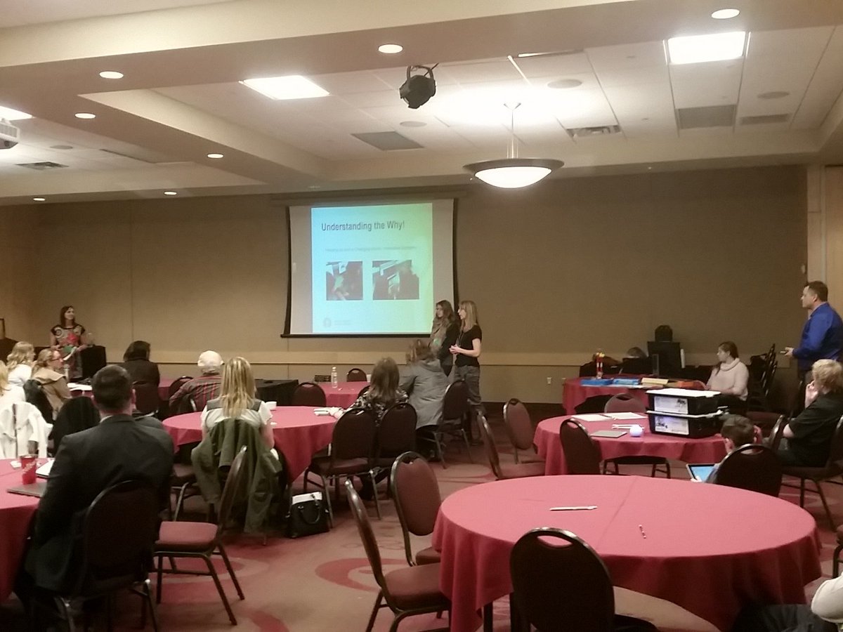 SKHabsFan's tweet image. #uptocode presentation #ruralcongress2016 with @ArleneLow @meaghan_greene @SandraBaldwin18 @cashlow #sunwest