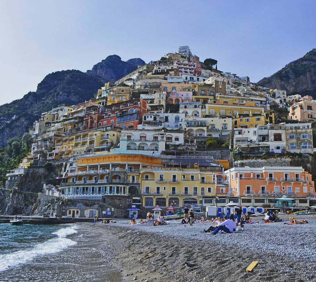 FeelingItaly's tweet photo. InstaPic by mirandatravels: Positano bites deep.
John Steinbeck

#amalficoast #traveltheworld #goexplore #studyabro… https://t.co/SyrXExF6pV