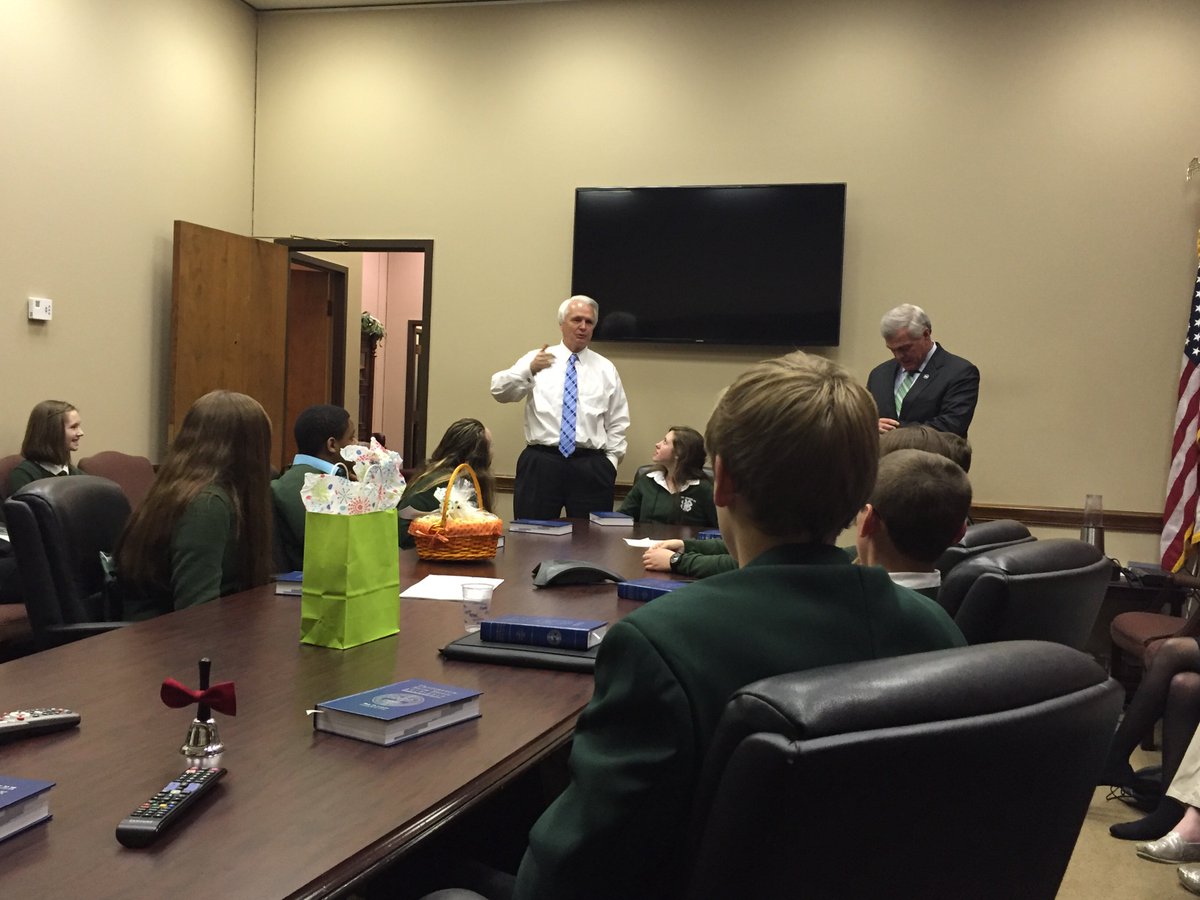 Meeting with Lt. Governor Ramsey and Senator Tracy #tncongress2016 #tnmAGicmoments #utextension
