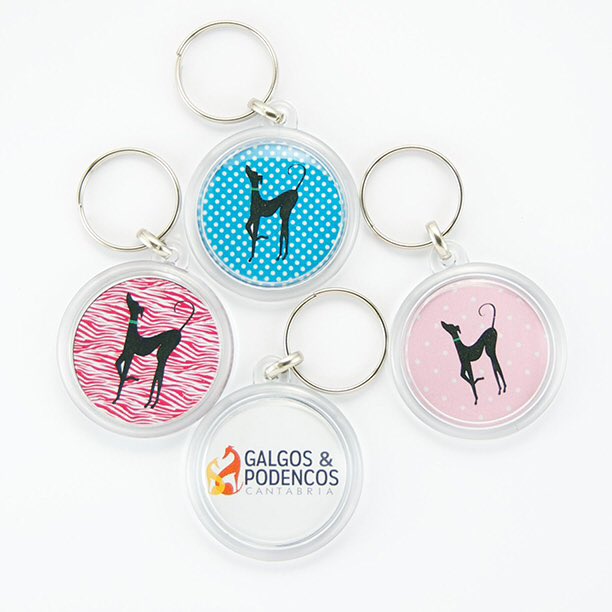 customoongift's tweet photo. #llaveropersonalizado para los amantes de los #galgos by #customoon https://t.co/HlbEA5nW6r